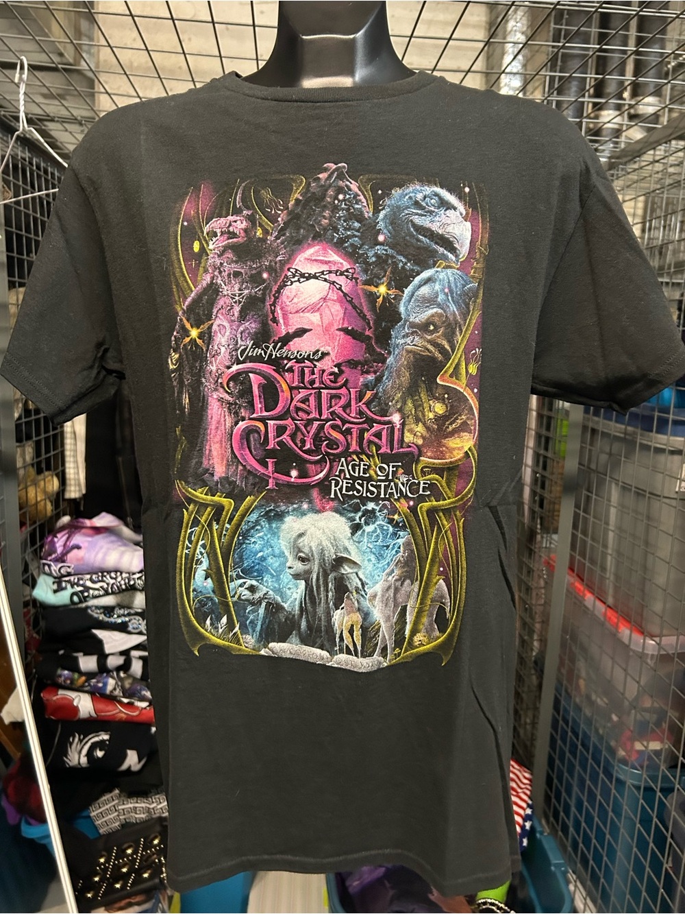 Brand new official The Dark Crystal: Age of Resistance Graphic Tee series L